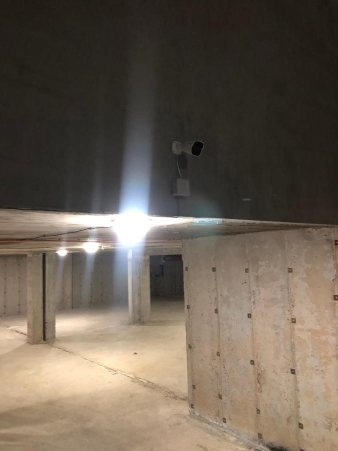 Luxury Apartment 2 Free Underground Parking Pazardzhik Exterior foto